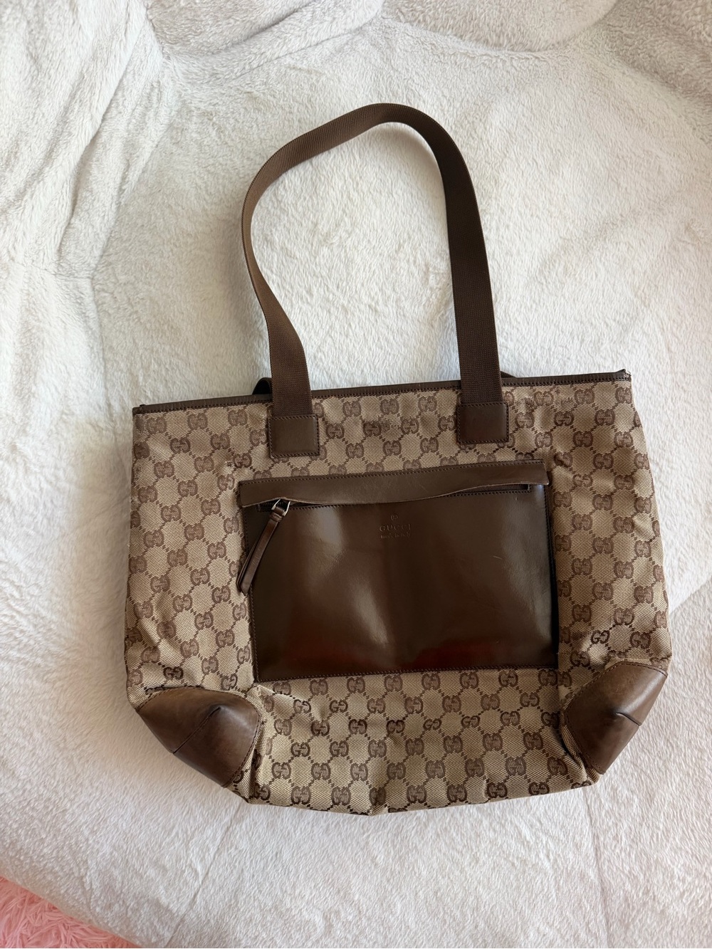 Rare vintage Gucci Luxury Brown Monogram Canvas Tote with Front Pocket